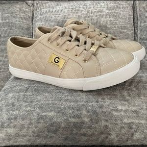 Women’s formal shoes